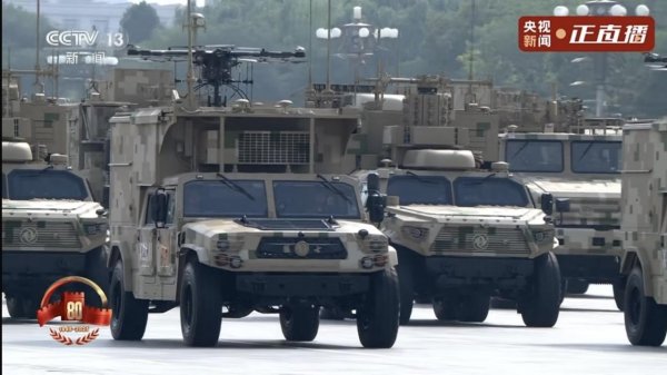 盈通配资 七度亮剑阅兵场，115辆东风军车参加九三阅兵